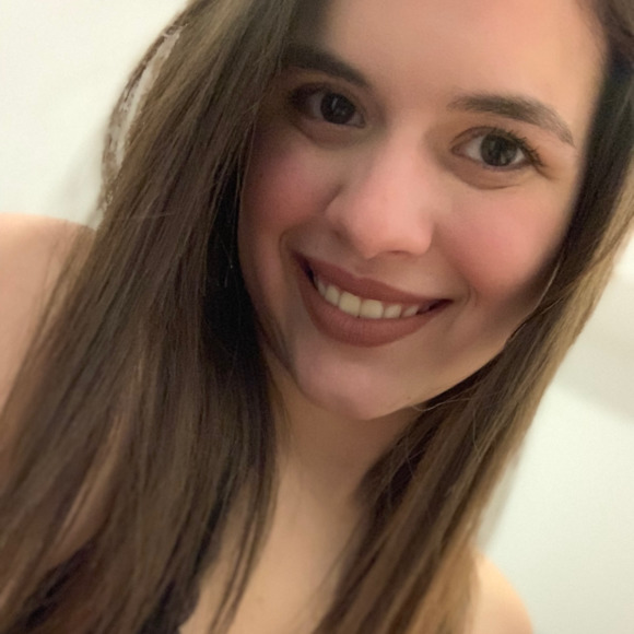 Meet your Posher, Mikayla - Picture 1 of 1